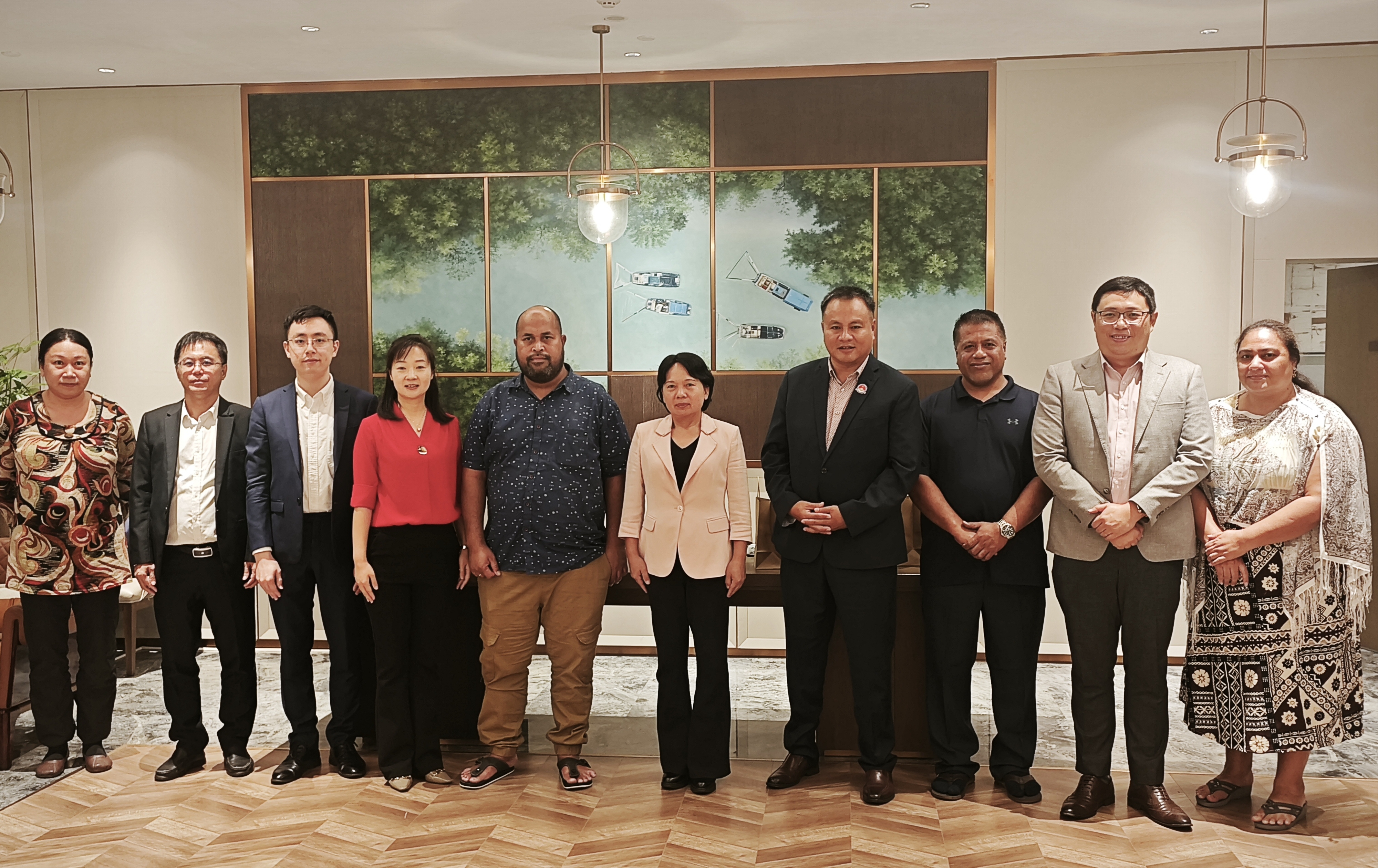 20251104基里巴斯议员代表团访问湛江新闻稿.wps_1